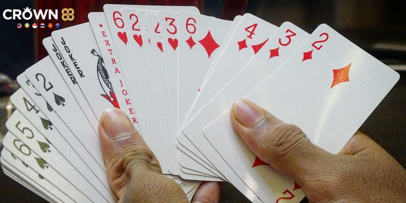 Game bài Liêng cũng là tựa game người chơi nên thử